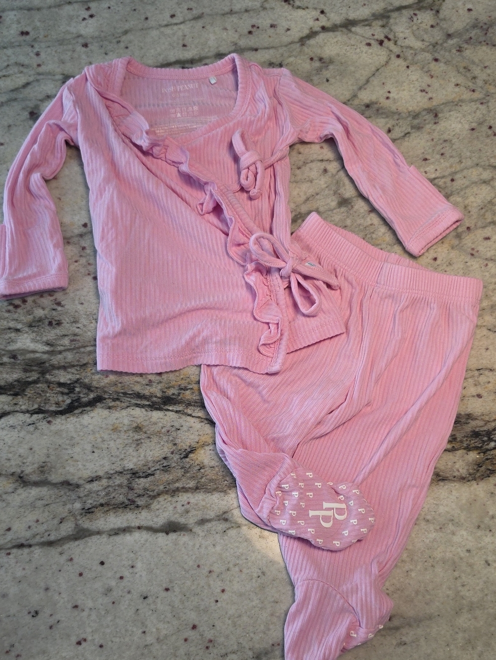 Posh Peanut Pink Ruffle Wrap Pajama Set O-3 Months